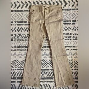 Women’s American Eagle Tan Pant